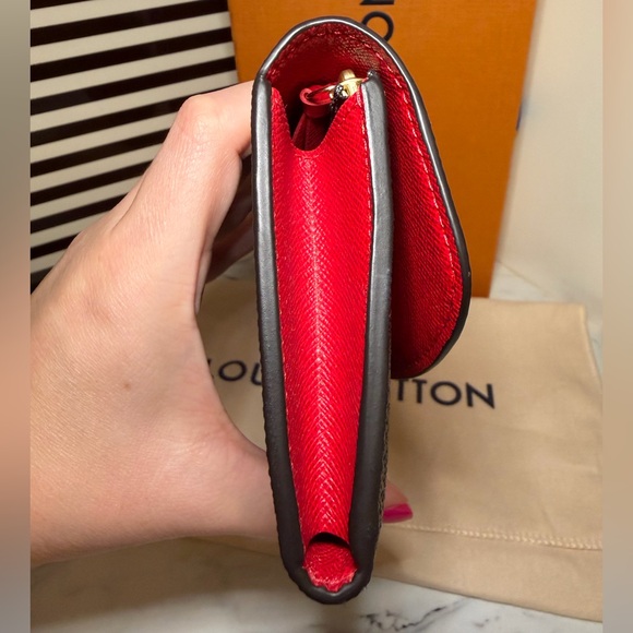 Louis Vuitton Damier Ebene Wallet with Red Accent NEW - Picture 4 of 15